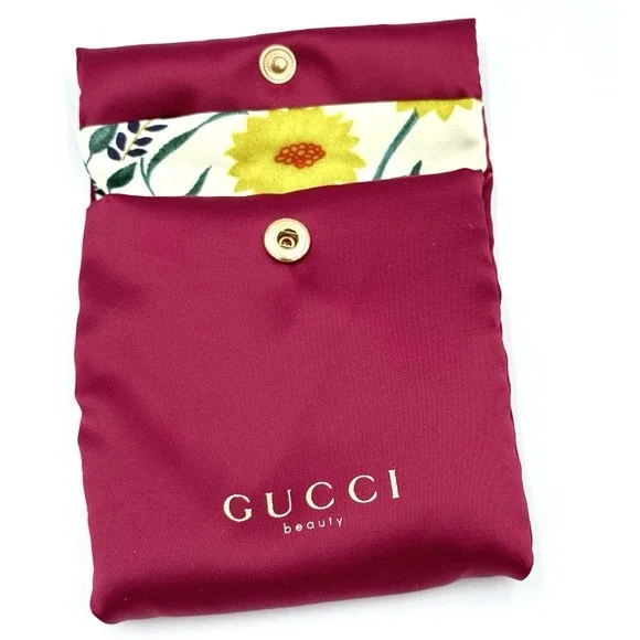 Gucci Beauty Floral Gold Compact Mirror with Snap Pouch NEW - Picture 11 of 11
